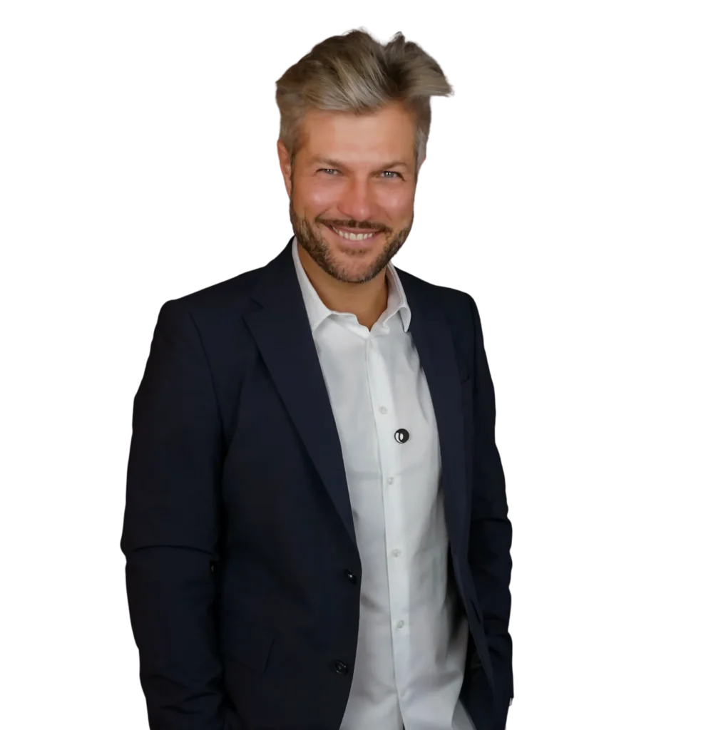 ALEX PACIORKIEWICZ